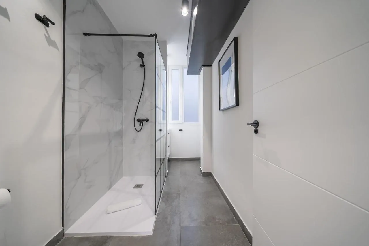 Xpce Teatro Square Apartment Malaga Spain